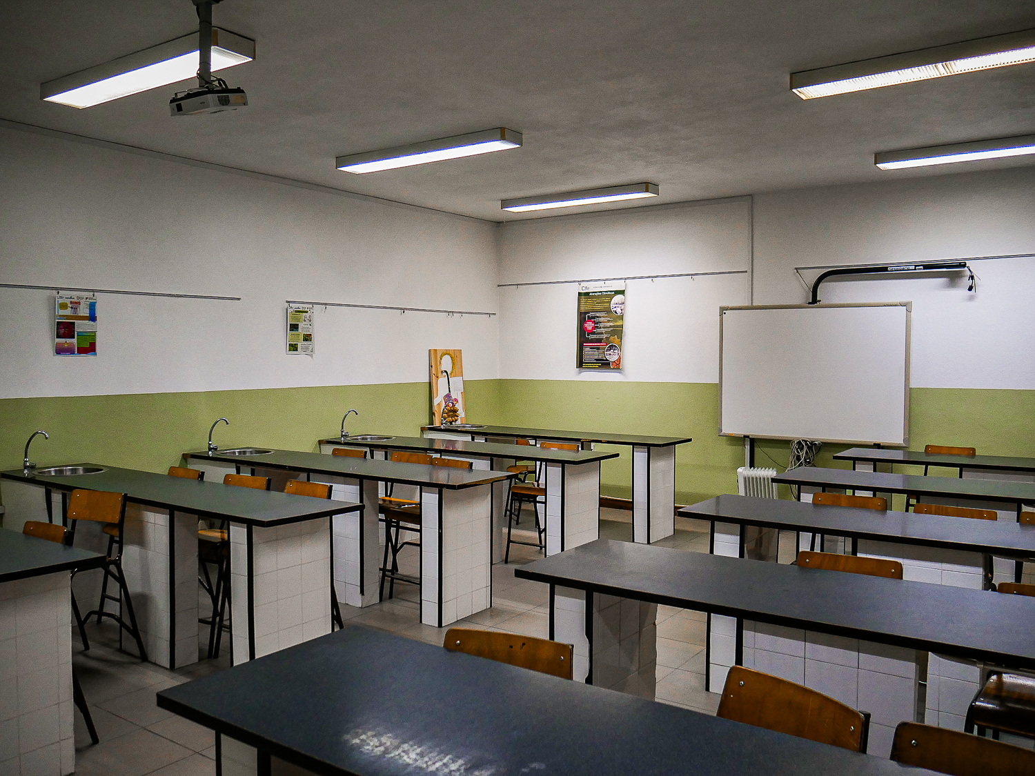 Escola Básica Mem Ramires